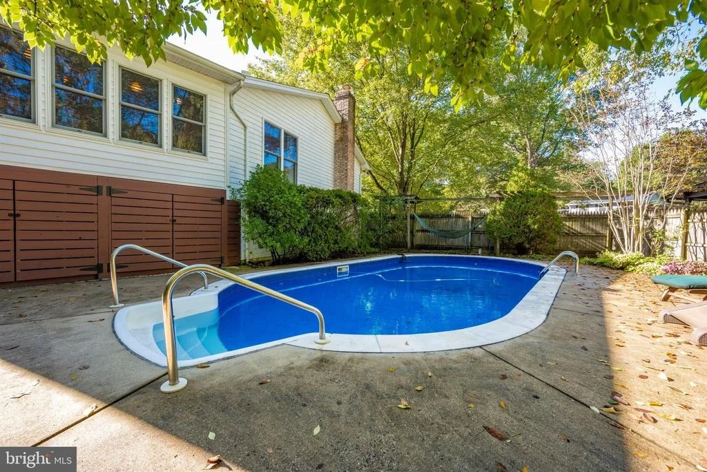 Photo of 19213 JERICHO DRIVE