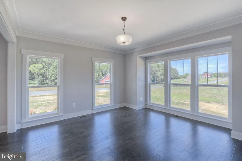Photo of 480 LEELAND ROAD