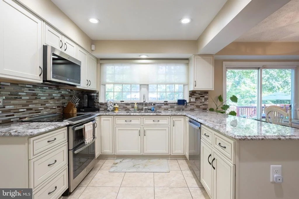 Photo of 2812 MOORES VALLEY DRIVE
