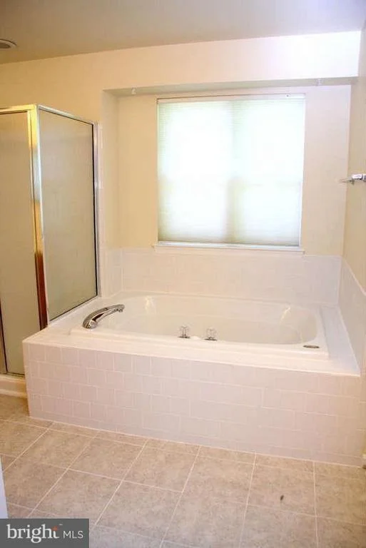 Photo of 43862 CHELTENHAM CIRCLE