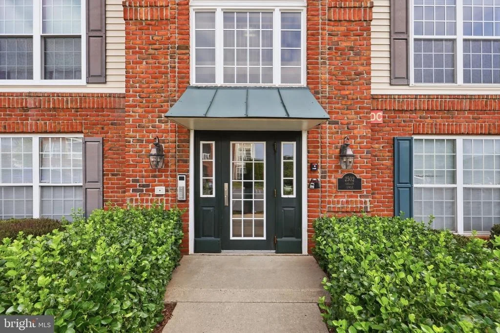 Photo of Unit 22D at 2502 SHELLEY CIRCLE
