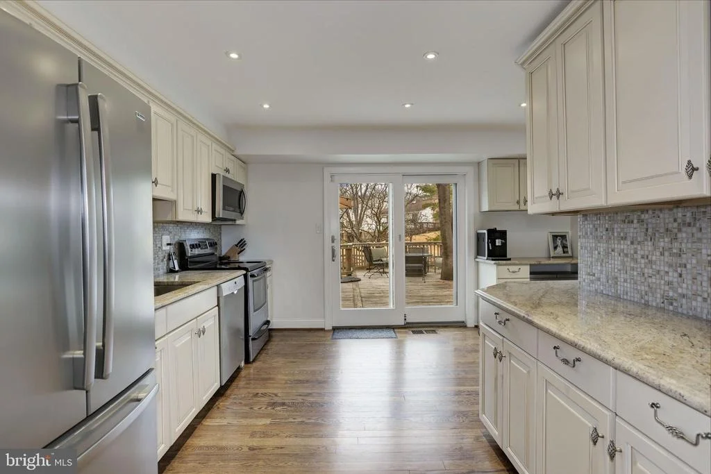 Photo of 410 PIPING ROCK DRIVE