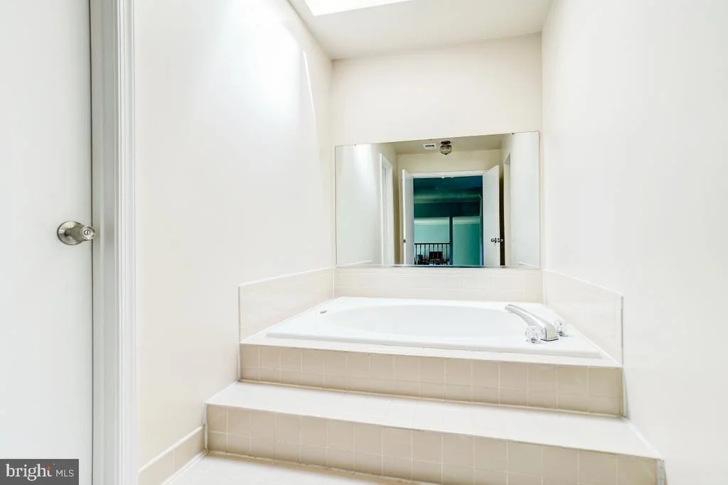Photo of 344 GREENSPRING LANE
