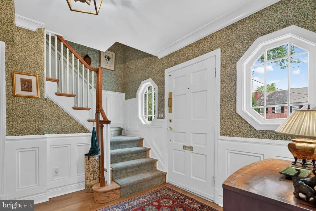 Photo of 1670 PRIMROSE ROAD NW