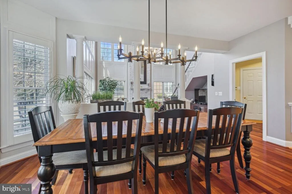 Photo of 10 MAPLECREST COURT