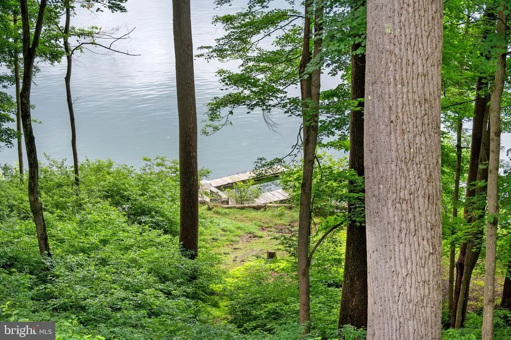 Photo of 112 SCENIC VIEW DRIVE