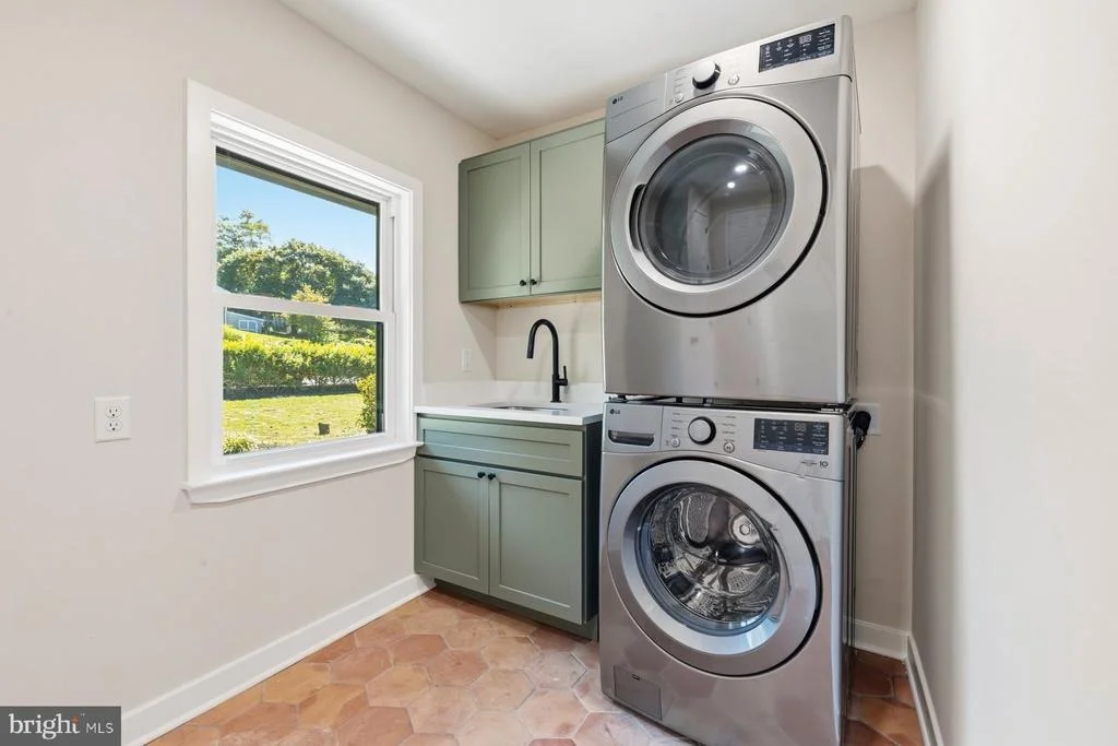 Photo of 13132 MANOR DRIVE