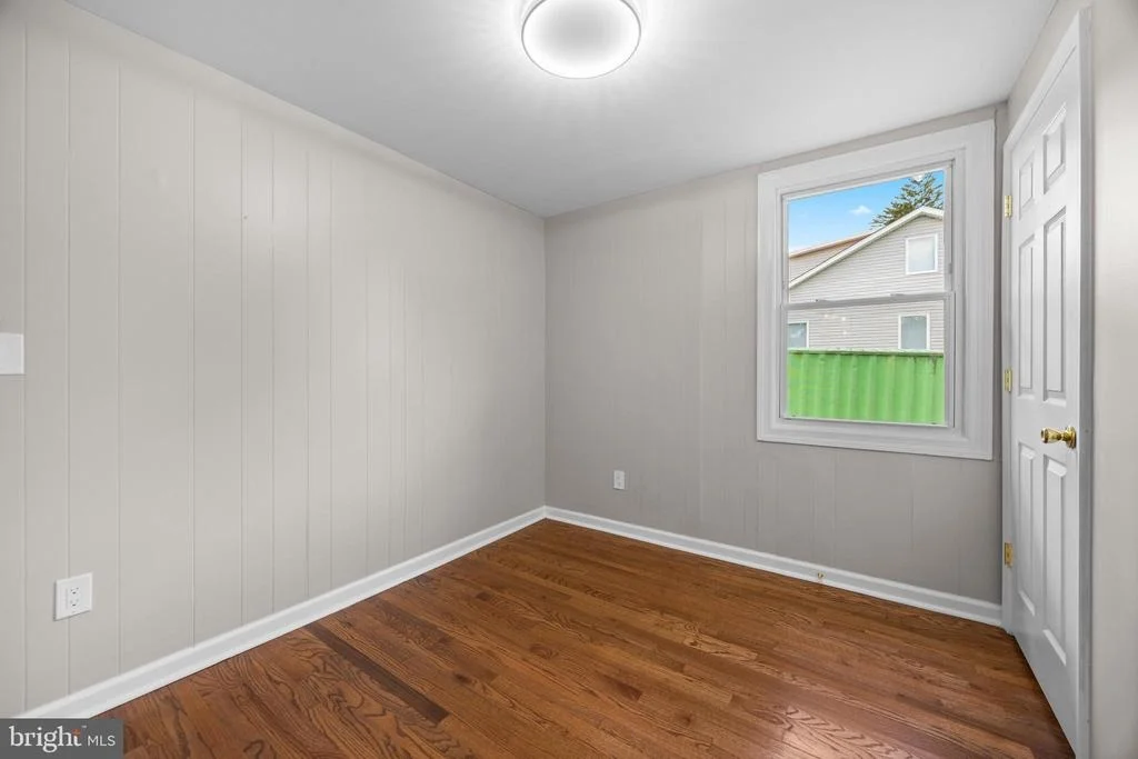 Photo of 102 NELSON ROAD