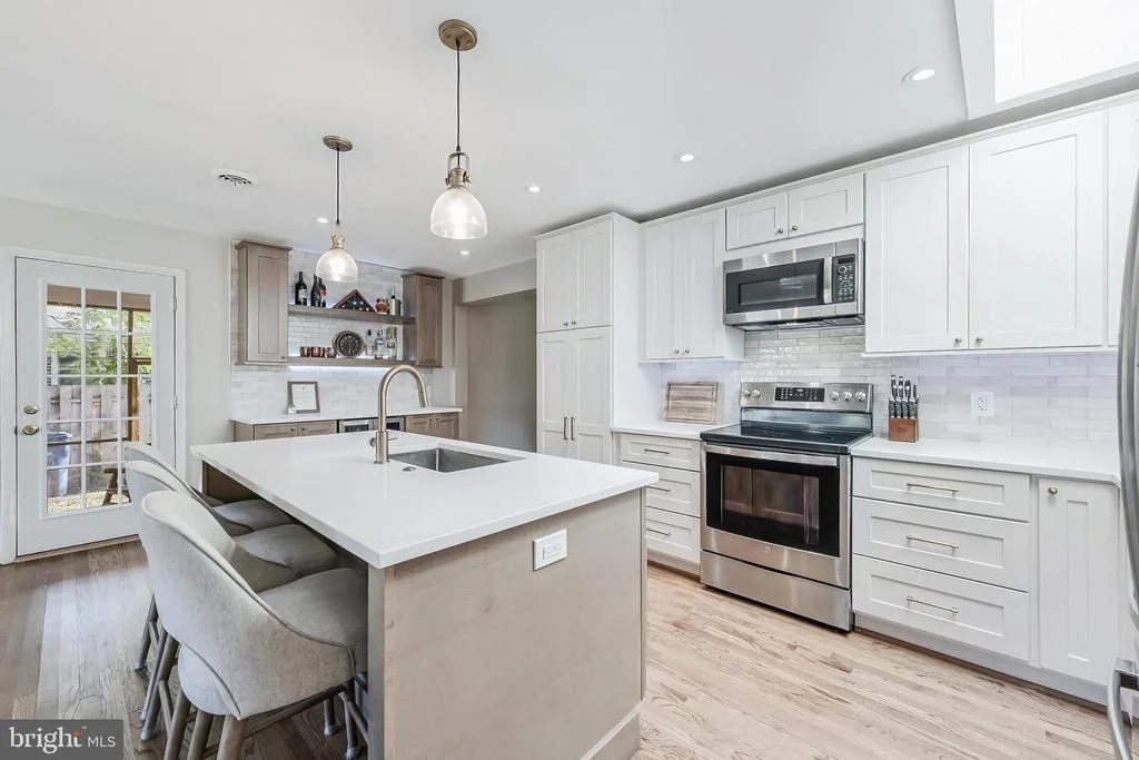 Photo of 4101 AUGUSTINE STREET