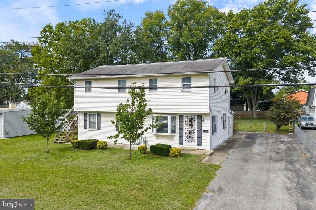Photo of 488 BRUCE AVENUE