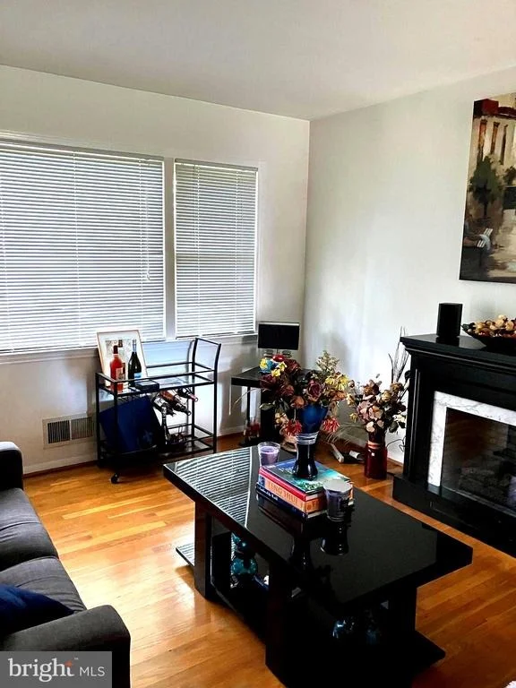 Photo of 9706 GREENVIEW LANE