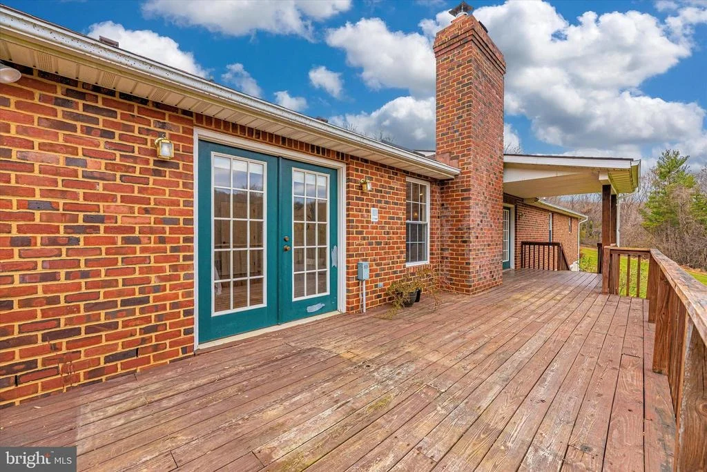 Photo of 10831 EASTERDAY ROAD