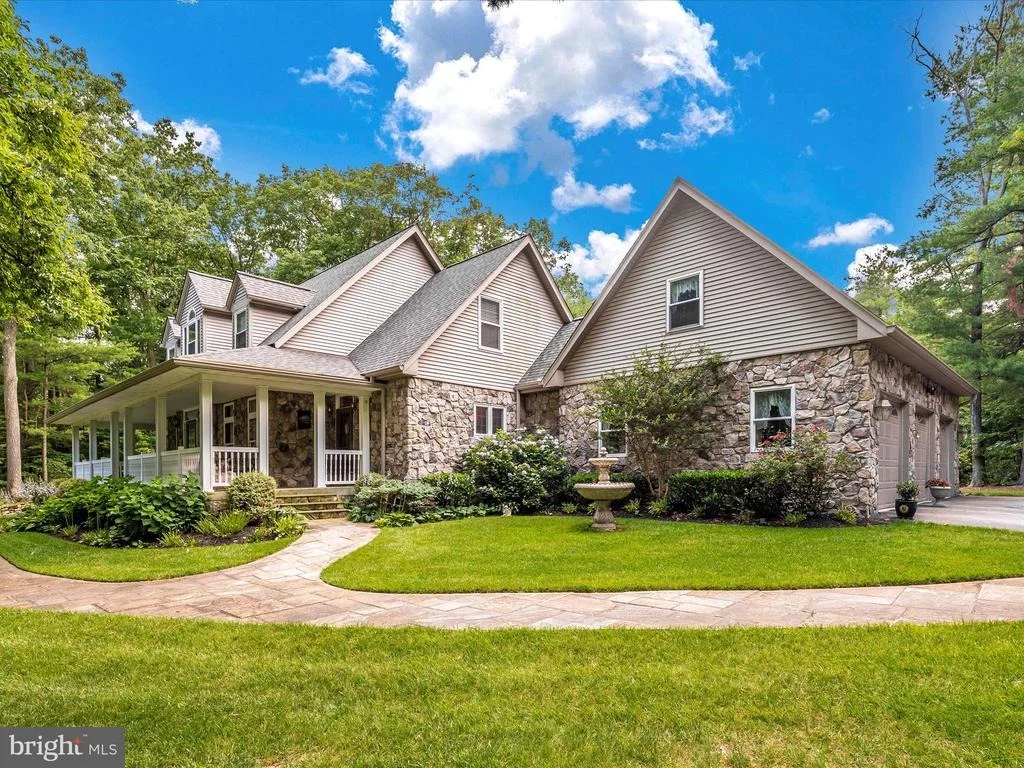 Photo of 7907 BLACK ROAD