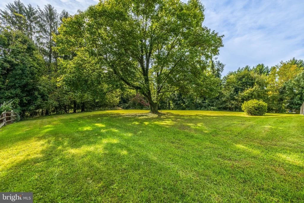 Photo of 12721 MANOR ROAD