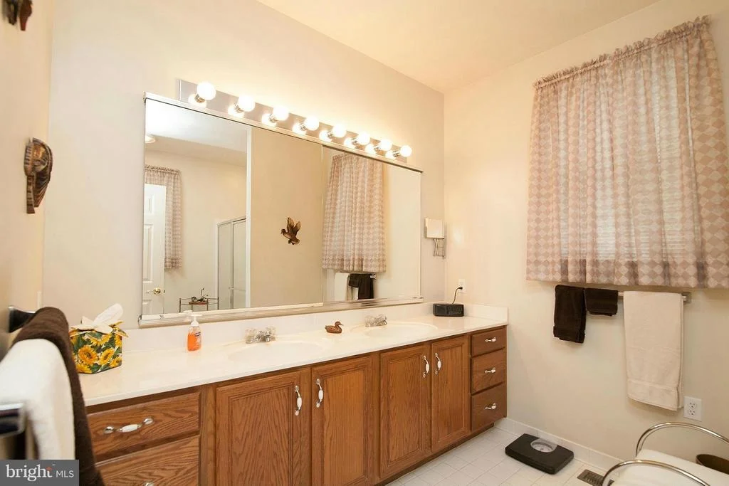 Photo of 302 MOORES BRANCH CIRCLE