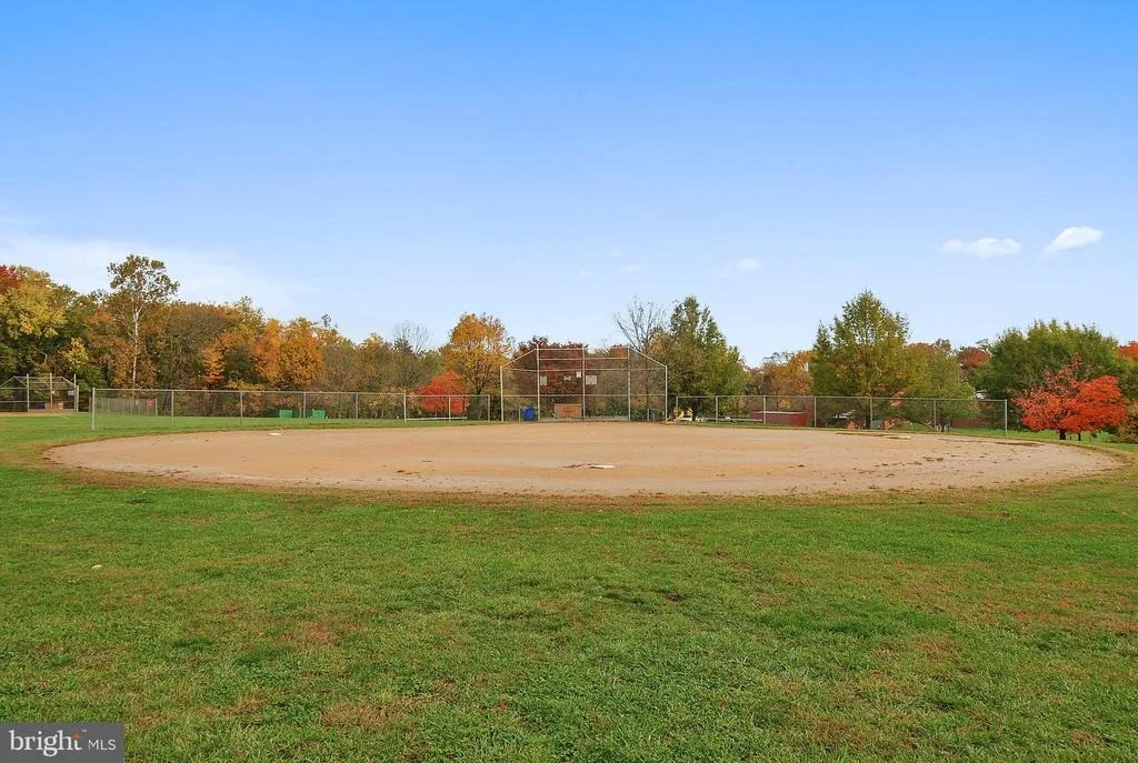 Photo of 8636 OPEN MEADOW WAY