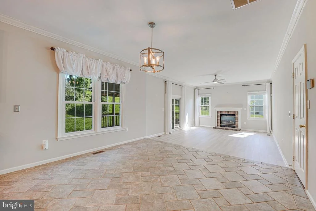 Photo of 14 CHRISTOPHER WAY