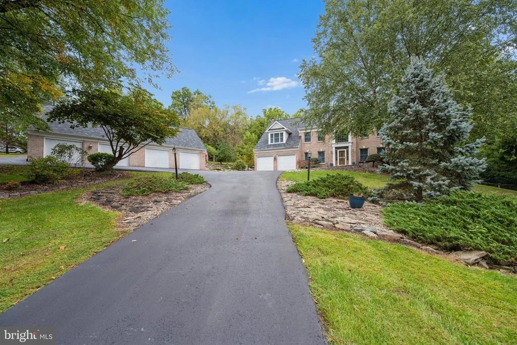 Photo of 3403 TUDOR DRIVE