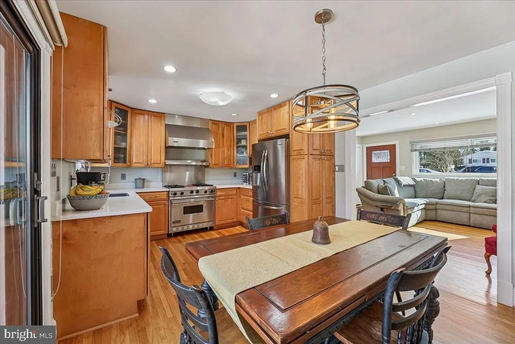 Photo of 6816 MAYO COURT