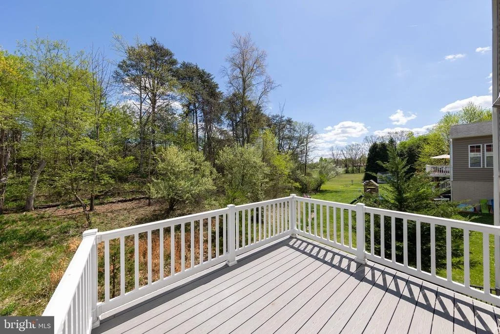 Photo of 112 COLONIAL DRIVE