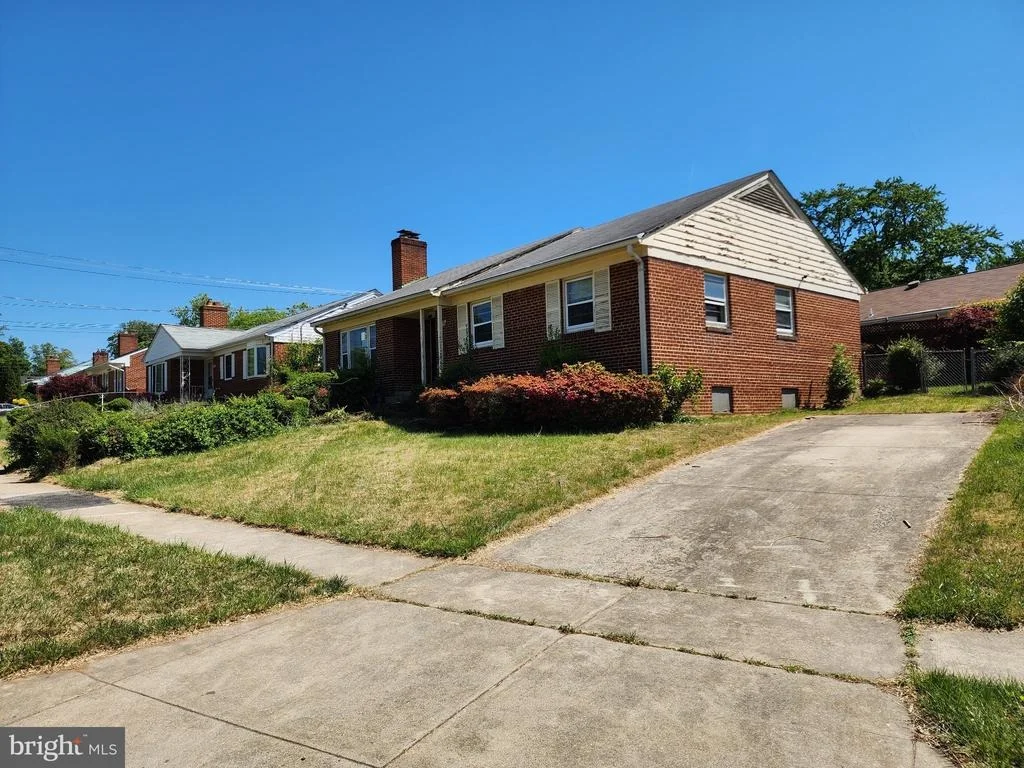 Photo of 9709 ADMIRALTY DRIVE