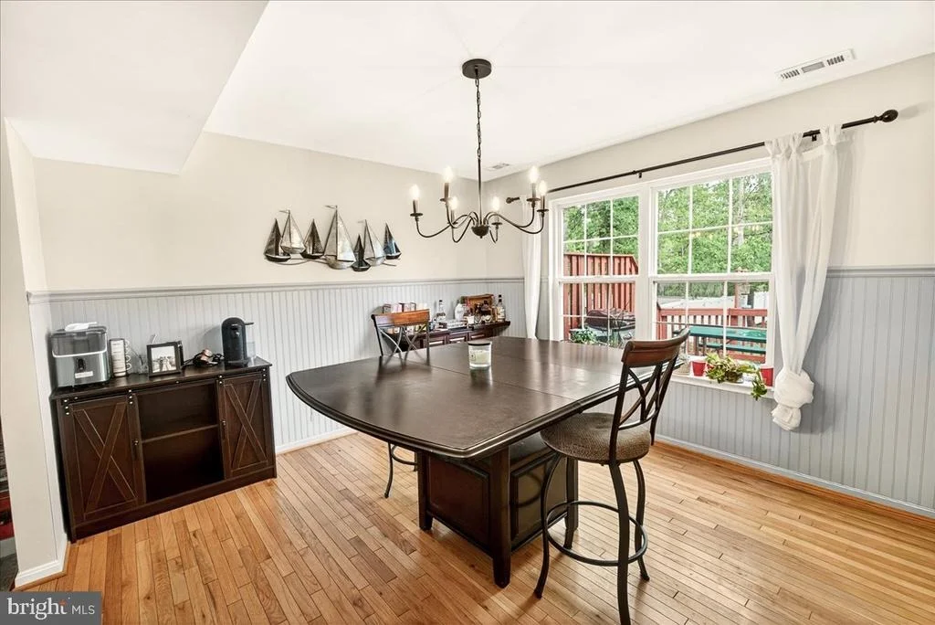 Photo of 3847 HOLLY DRIVE
