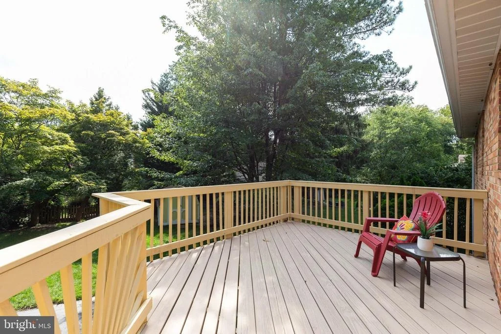 Photo of 10125 GLENMERE ROAD