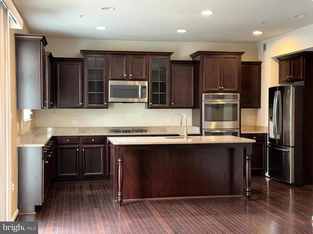 Photo of 8156 RIDGELY LOOP