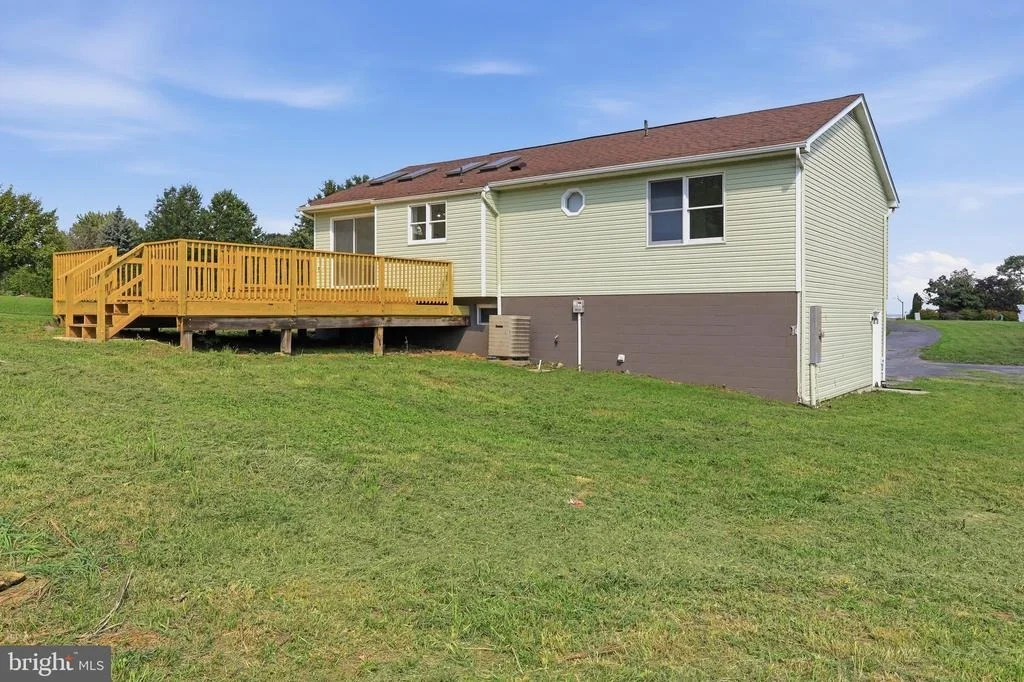 Photo of 13835 MCINTOSH CIRCLE