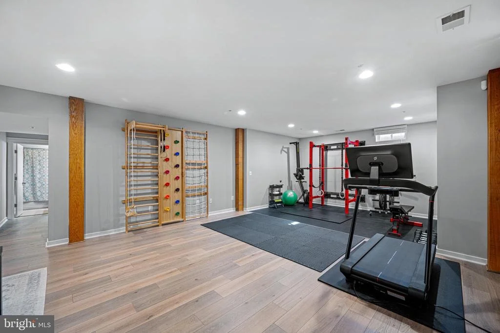 Photo of 2419 MACALLISTER LANE