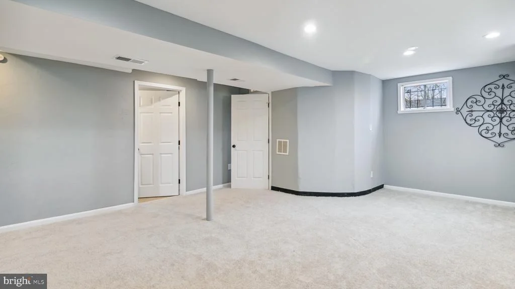 Photo of 610 IVYLEAF AVENUE