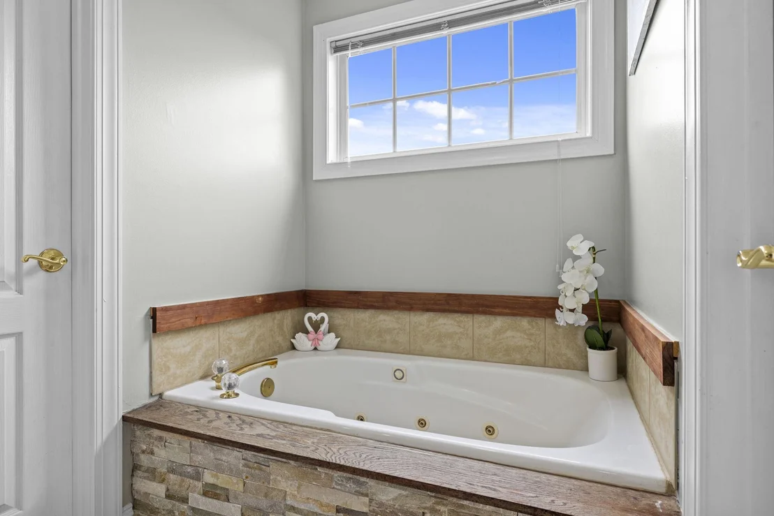 Photo of 116 MCCLURE WAY