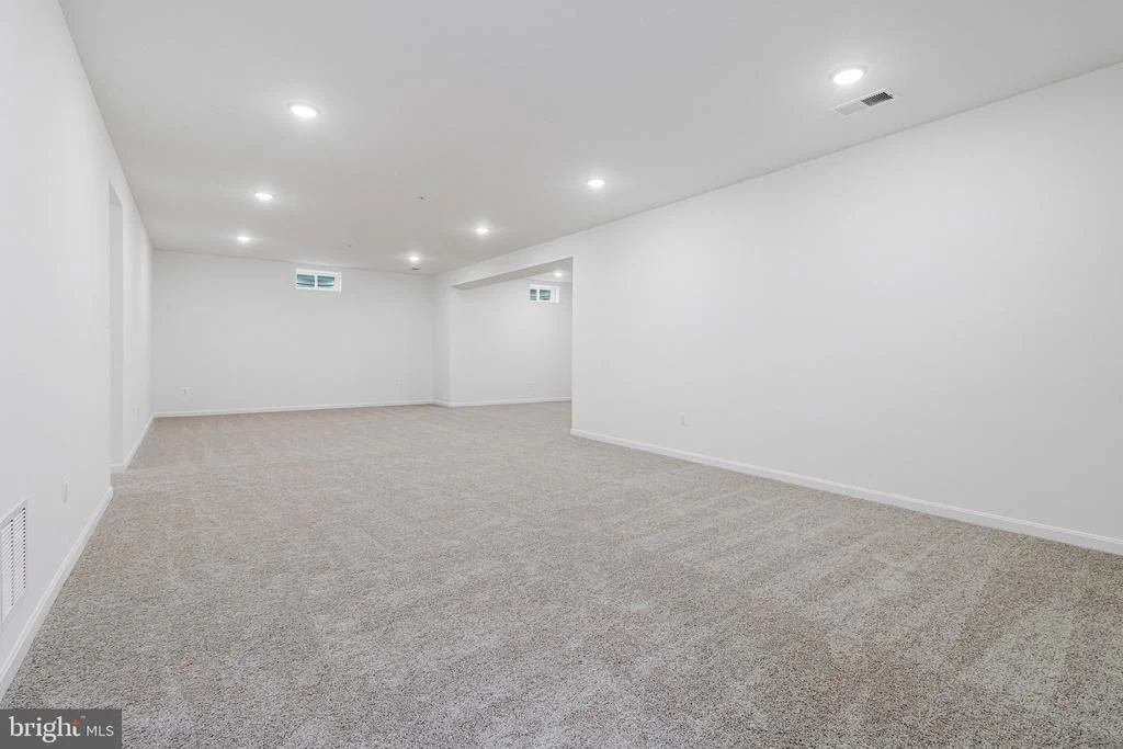Photo of 41 EVERETT DRIVE