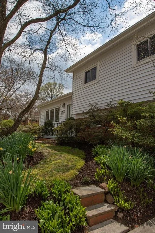 Photo of 11500 KENTON DRIVE