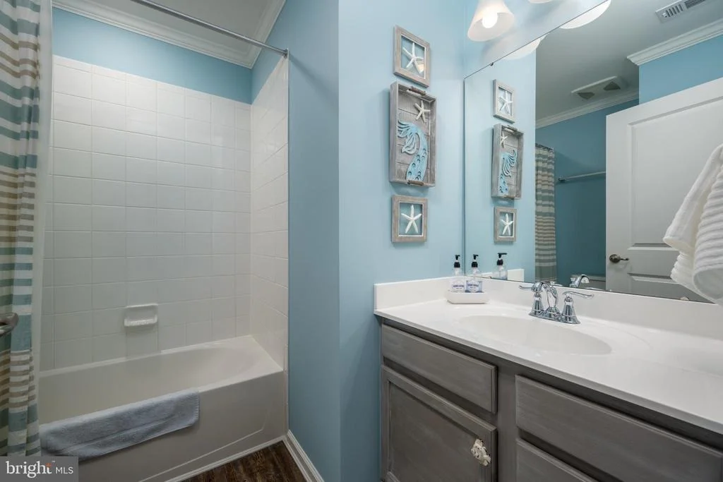 Photo of 33059 OGRE DRIVE
