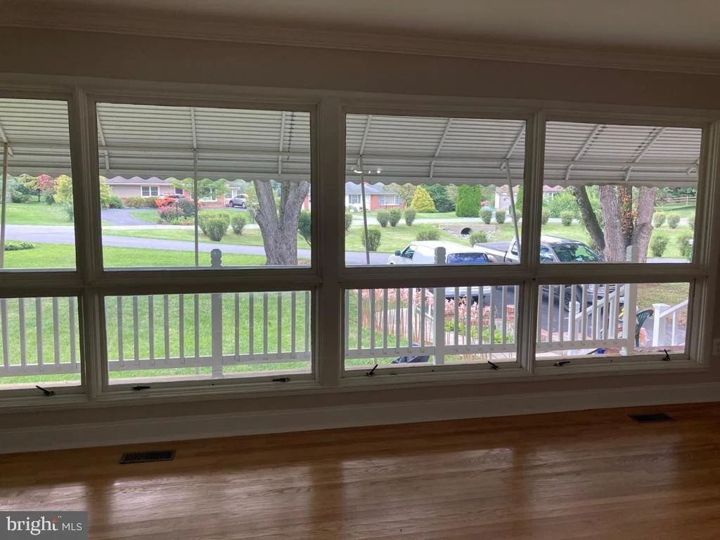 Photo of 13331 APPLE HILL DRIVE