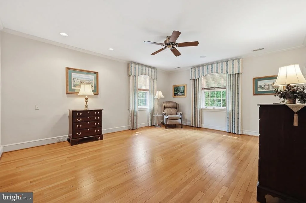 Photo of 310 UPPER COLLEGE TERRACE