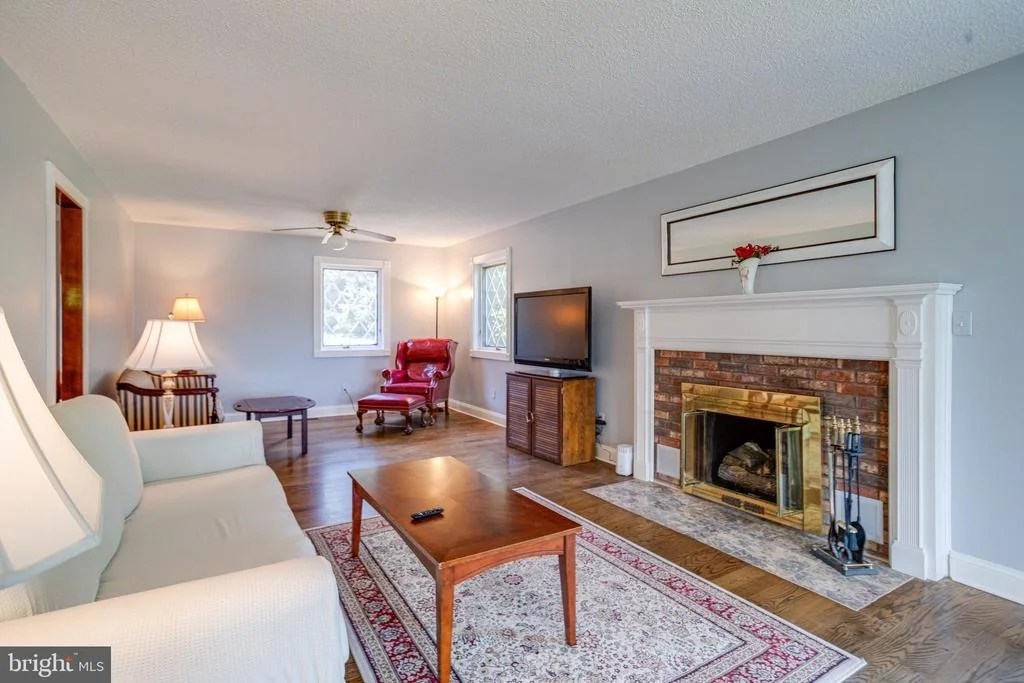 Photo of 2300 KINGS ARMS DRIVE