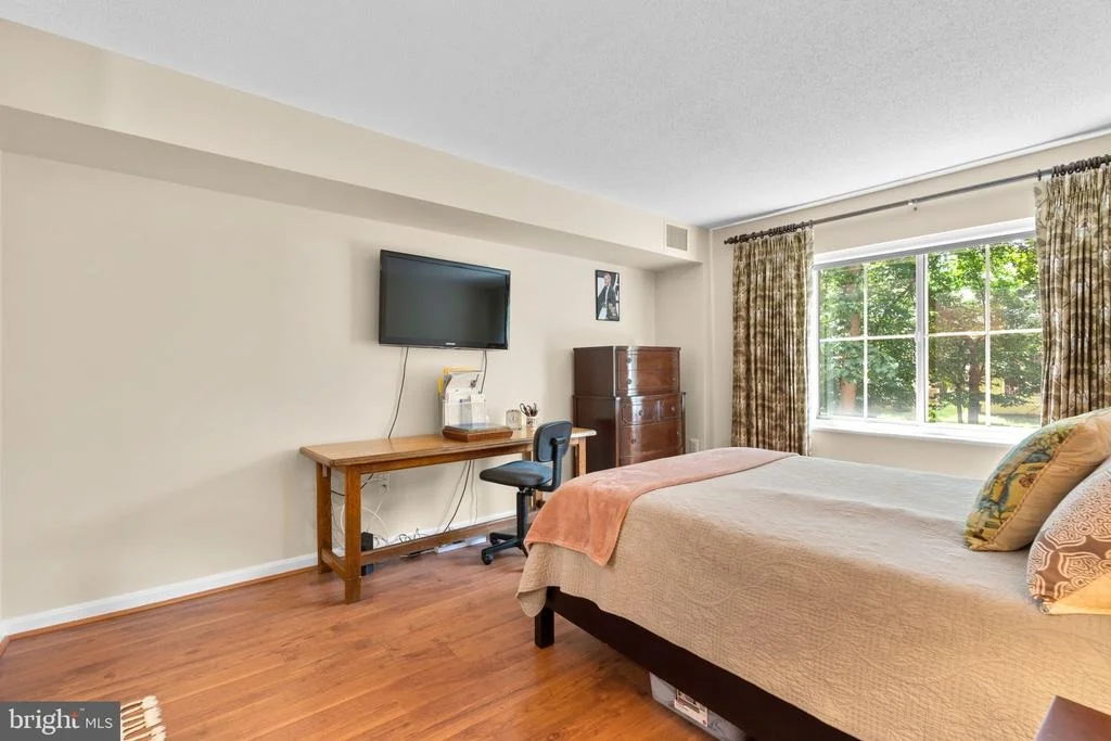 Photo of Unit 211 at 14800 PENNFIELD CIRCLE