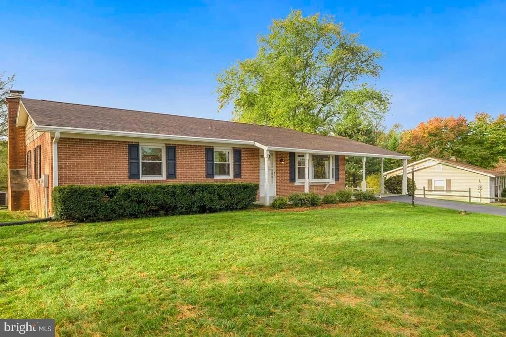 Photo of 12503 LEE HILL DRIVE