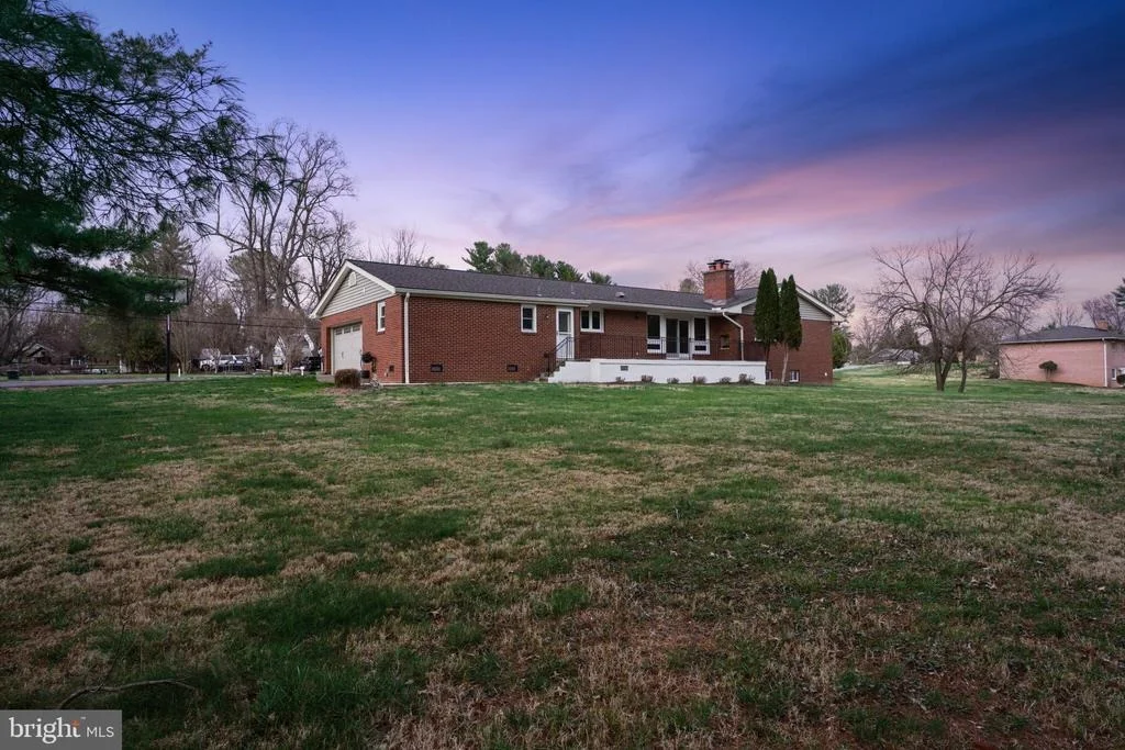 Photo of 1800 GAYFIELDS DRIVE
