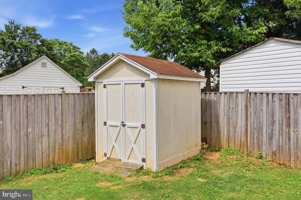 Photo of 1597 DOGWOOD DRIVE