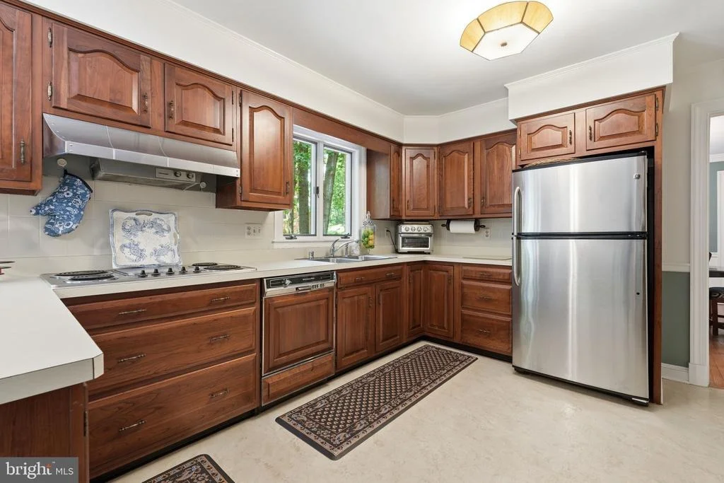 Photo of 26 BELLEVIEW DRIVE