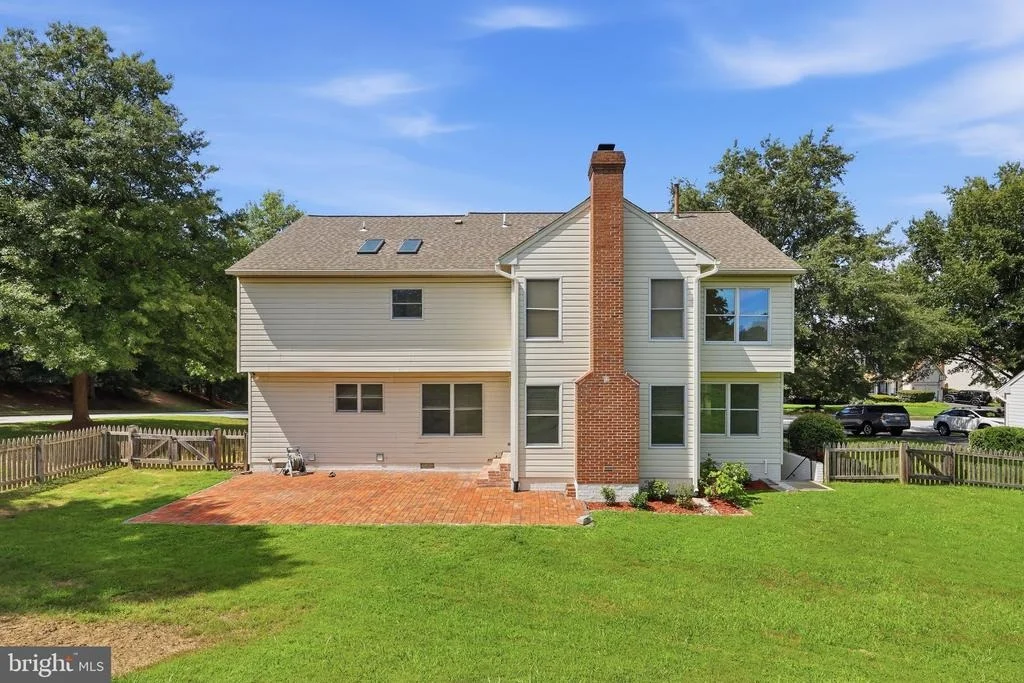 Photo of 6101 FIELDCREST DRIVE