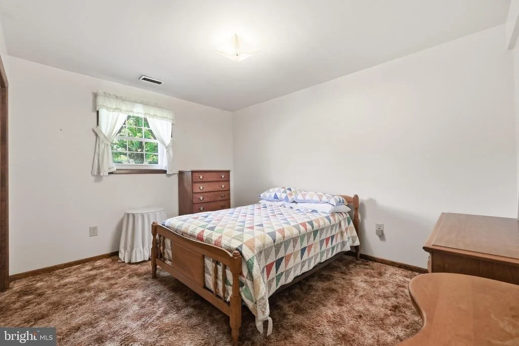 Photo of 8117 RUNNYMEADE DRIVE