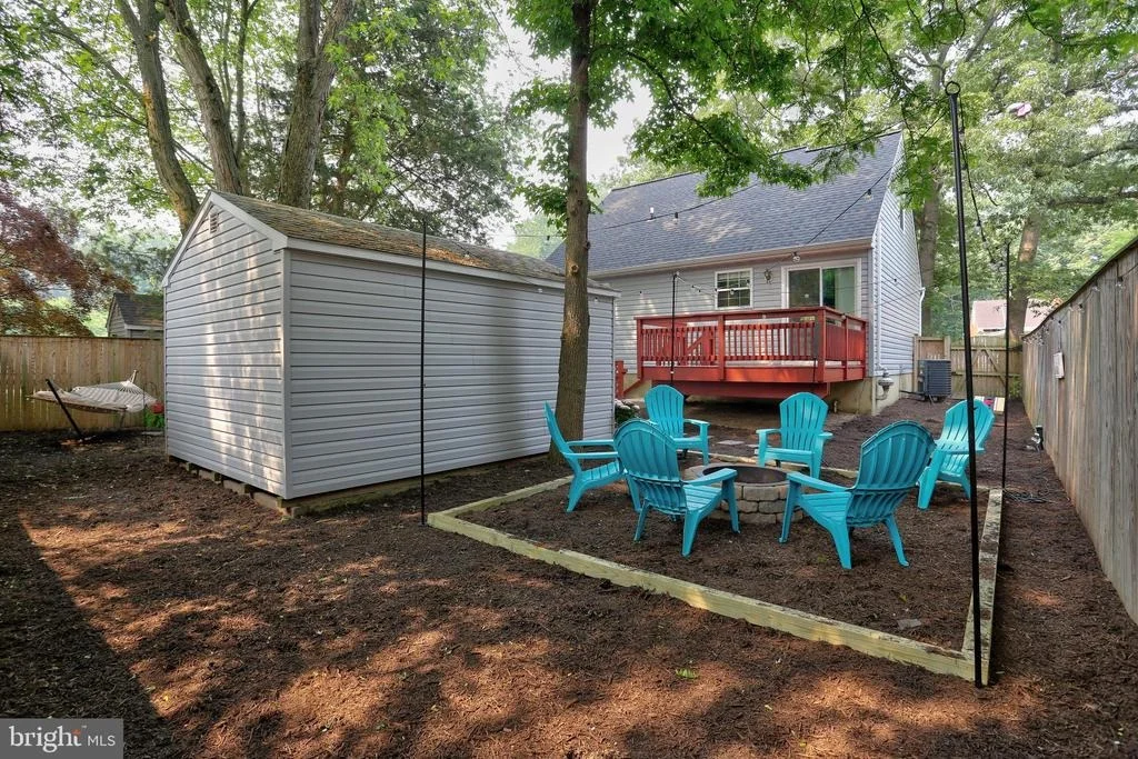 Photo of 7803 W SHORE ROAD