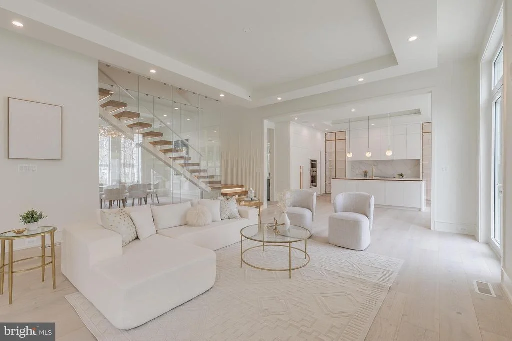 Photo of 8757 BROOK ROAD