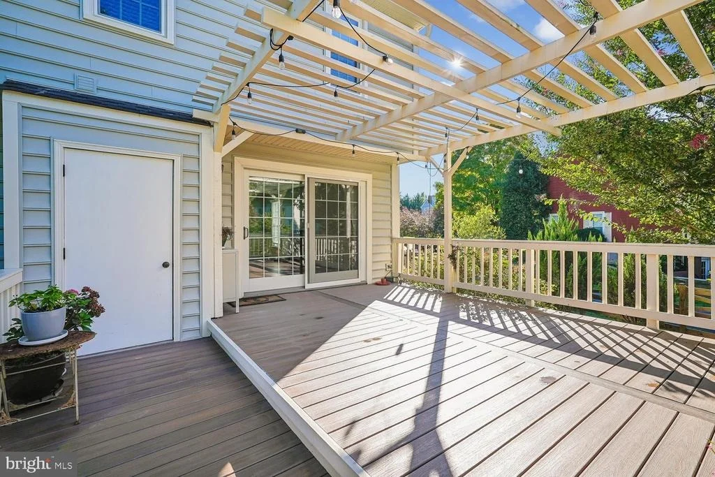 Photo of 6 BENTLEY DRIVE