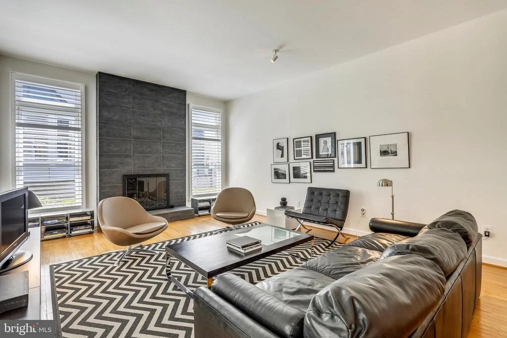 Photo of 17703 GLOBE THEATRE DRIVE