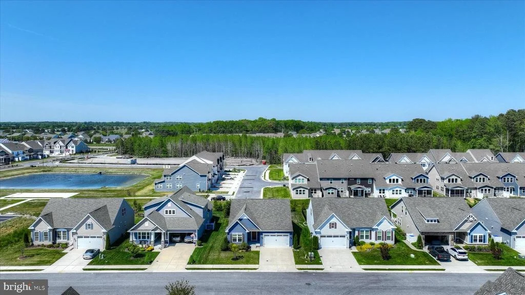 Photo of 17 LUZERNE DRIVE